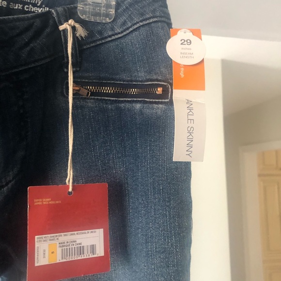 Ladies Jeans Target - Picture 2 of 5